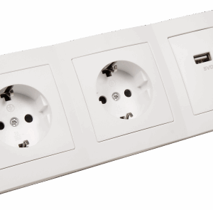 Steckdosenblock Aufbau Weiß 2x Schutzkontakt - 2x USB